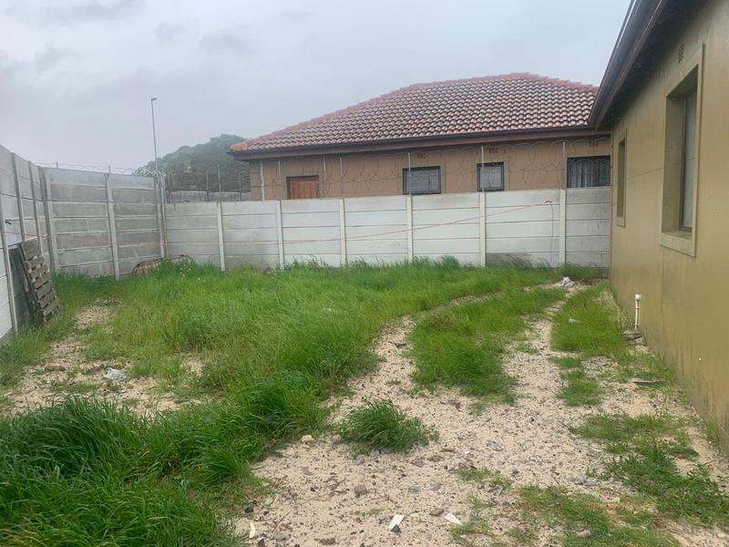 2 Bedroom Property for Sale in Westridge Western Cape